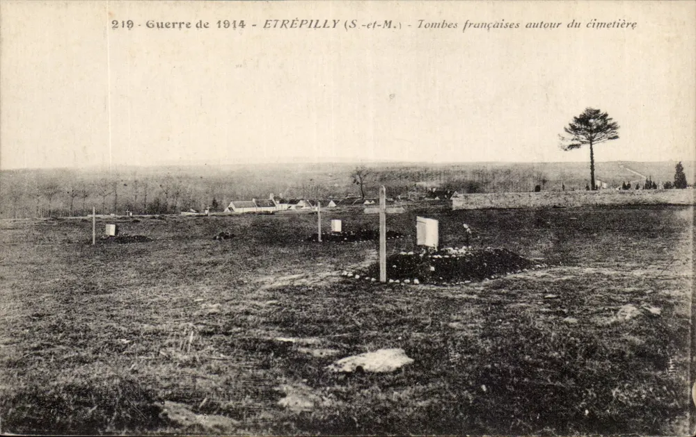Französische Grabstellen um den Friedhof — Etrépilly (S.-et-M.) — Krieg von 1914 — n°219 - Vorderseite