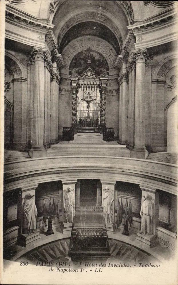 Hôtel des Invalides - Grabmal Napoleons I. - Paris (VII.) - Vorderseite