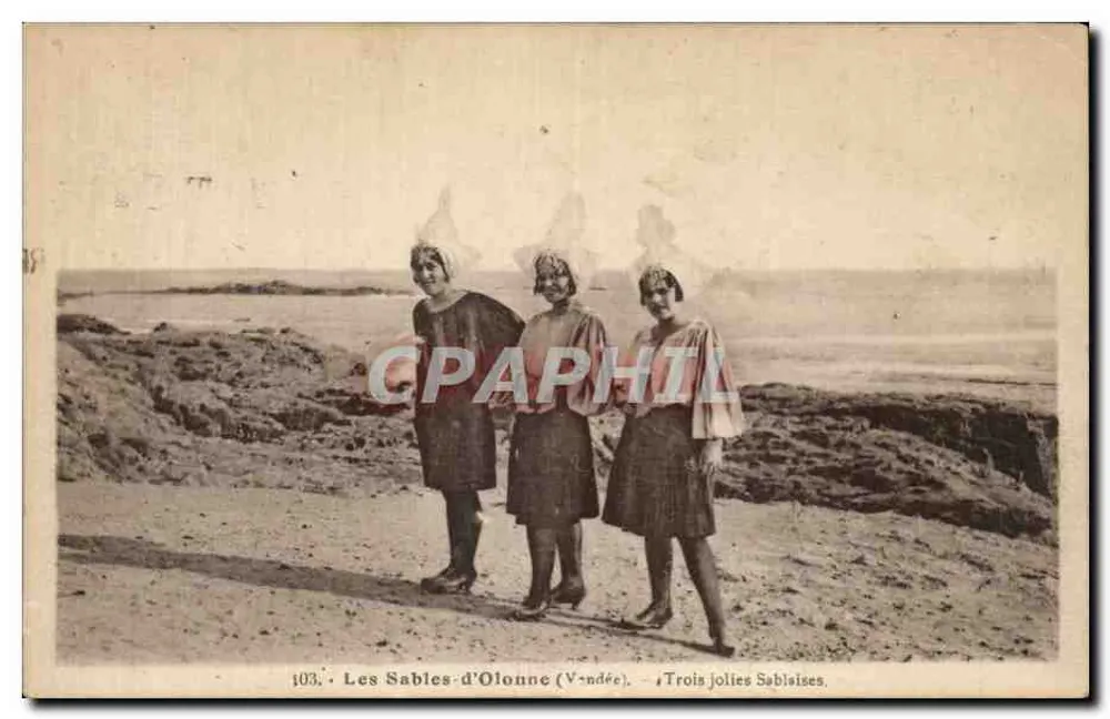 Les Sables-d'Olonne (Vendée) — Três lindas Sablaises — Foto Jolly-Pouppe - Frente