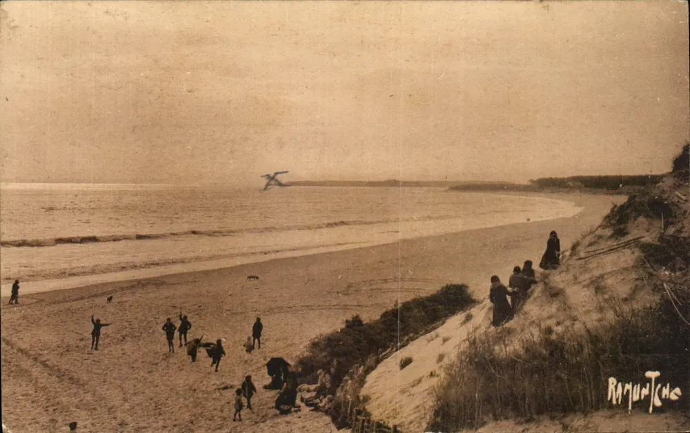 Praia de Longeville — vista da praia e dunas — Éditions Artistiques Raymond Bergevin - Frente