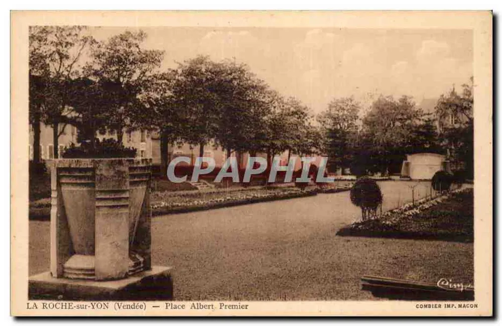 ला रोच-सर-यॉन (वेंडे) — प्लेस अल्बर्ट प्रथम — कॉम्बियर इम्प. मैकॉन - आगे