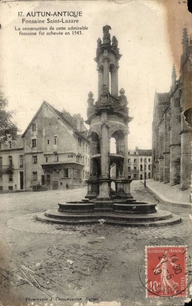 Autun-Antigo — Fontaine Saint-Lazare — Fototipia J. Choueuniot Autun - Frente