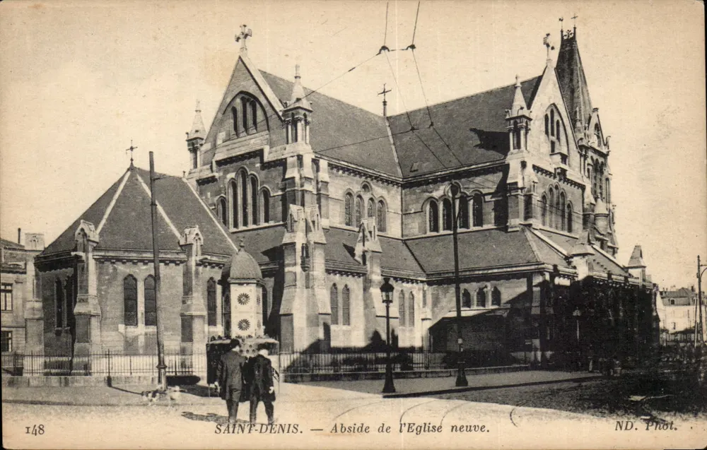 SAINT-DENIS — Abside da Igreja nova — ND. Fot. - Frente