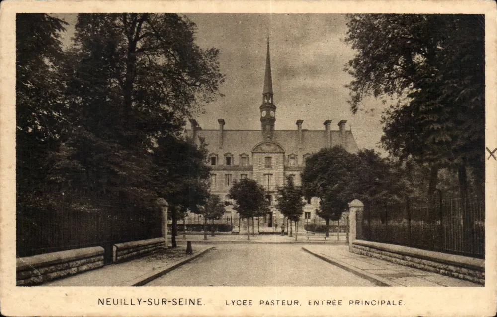 Neuilly-sur-Seine — Lycée Pasteur, entrada principal — editor não identificado - Frente