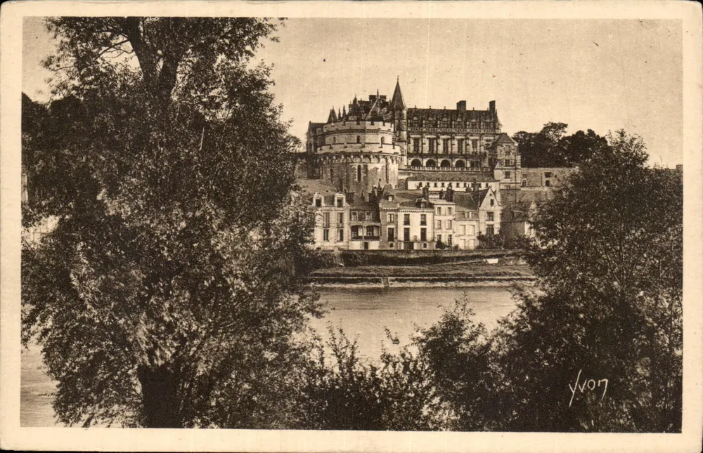 Schloss Amboise — Allgemeiner Blick vom Ufer der Loire — Kunstausgabe YVON - Vorderseite