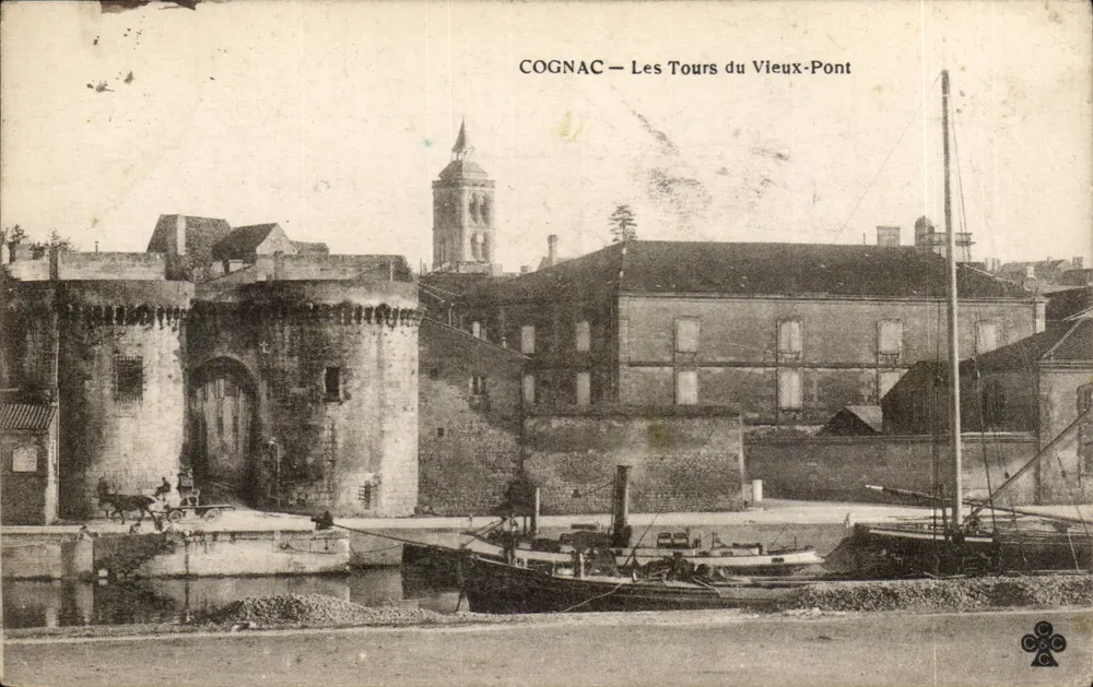 Cognac — Ansicht der alten Brückentürme — Unbekannter Verlag, Seriennummer nicht sichtbar - Vorderseite