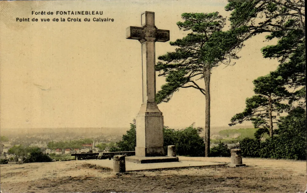 Wälder von FONTAINEBLEAU — Ansicht der Croix du Calyaire — Verleger L. Dustic, Fontainebleau - Vorderseite