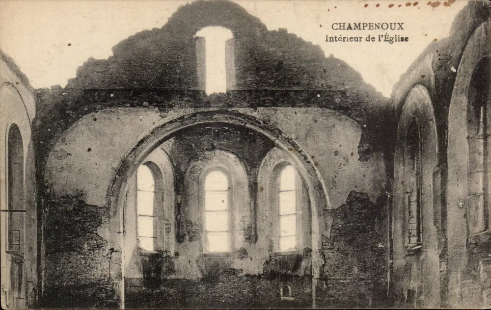Champenoux — Interior da Igreja — Carta postal - Frente
