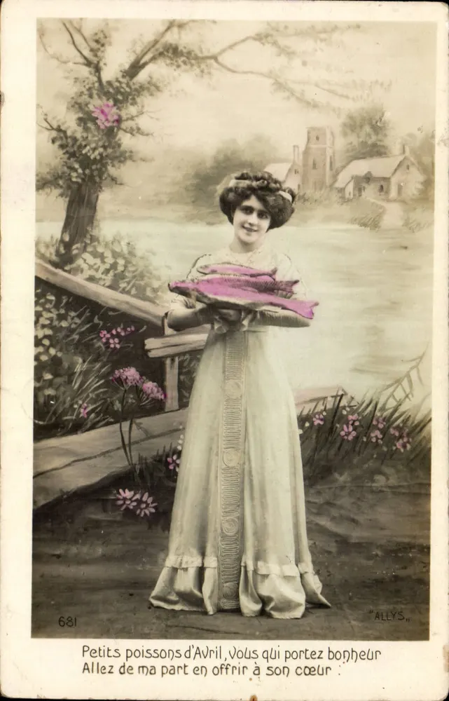 Frau in langer Robe mit Tablett — illustrierte Karte — Verleger ALLYS, n° 681 - Vorderseite