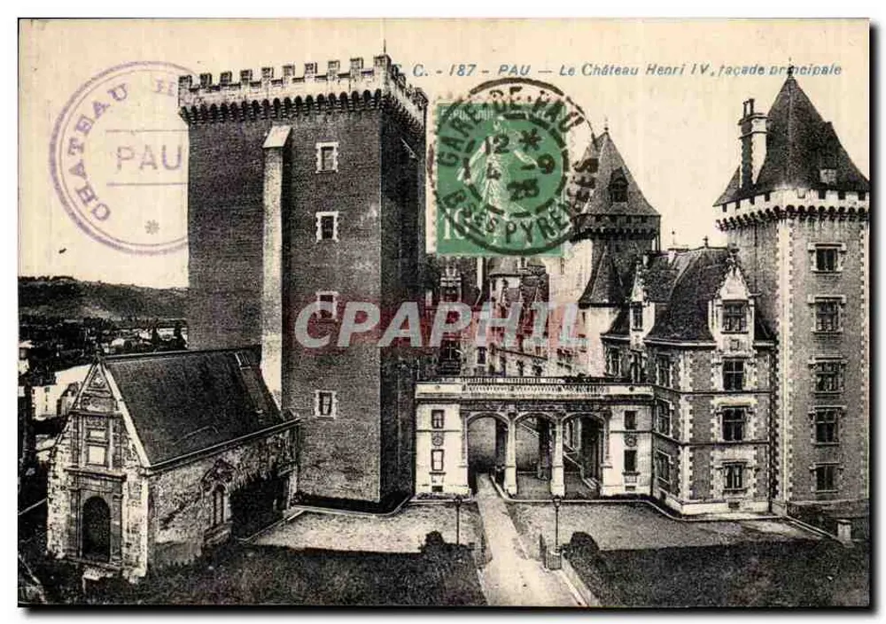 Pau — O Castelo de Henrique IV, fachada principal — C. - 187, editor Carrache - Frente