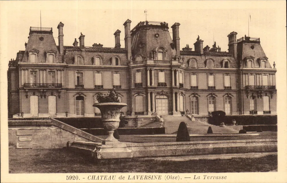 Castelo de Laversine (Oise) — A Terrasse — Edição Fotográfica Daniel Delbouy (Mirecourt) - Frente