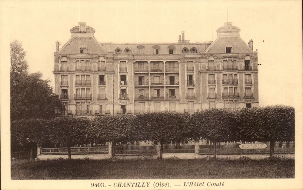 Chantilly (Oise) — O Hotel Condé — Foto-Edição Daniel Dalboy (Mérecourt) - Frente