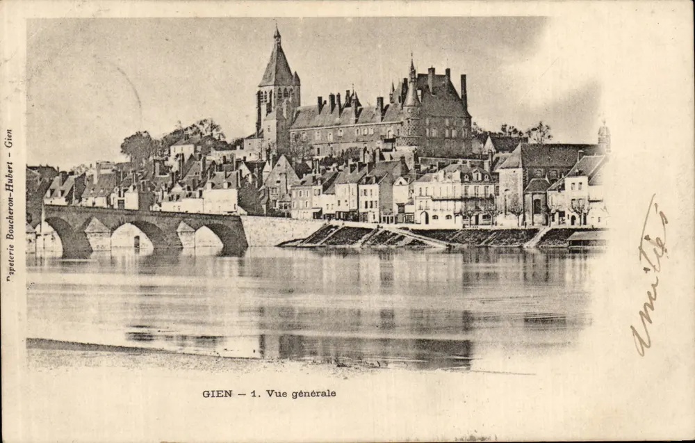 Gien — Vista geral — Papeterie Boucheron-Hubert - Gien - Frente
