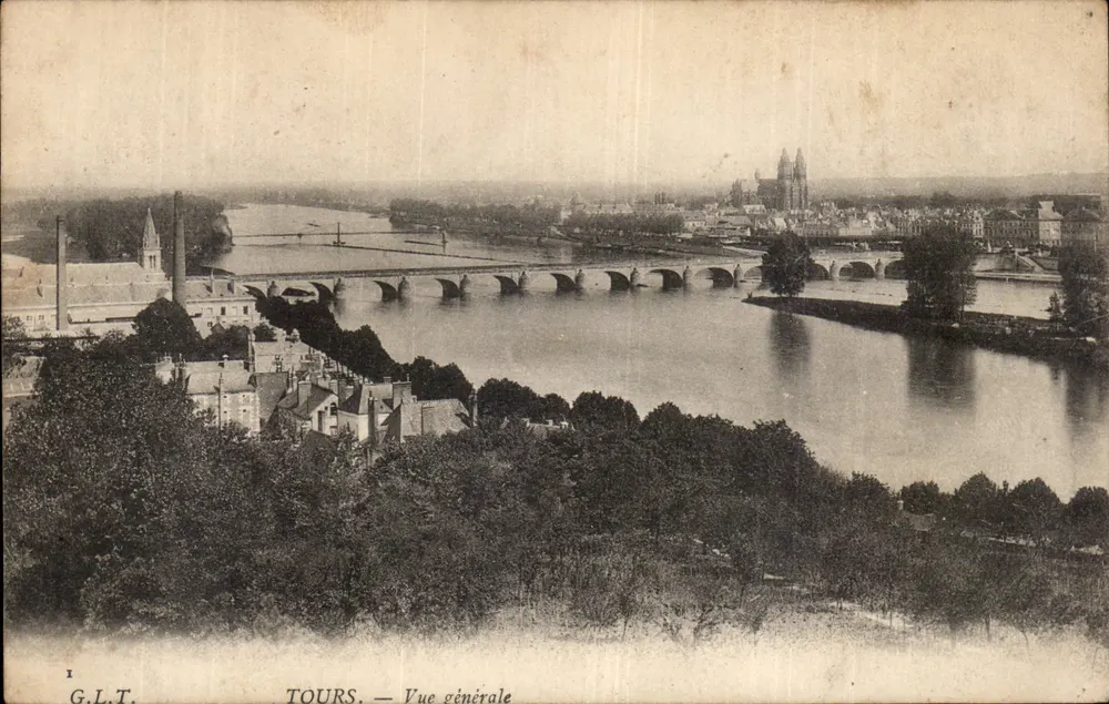 Tours — Vista Geral — G.L.T. - Frente
