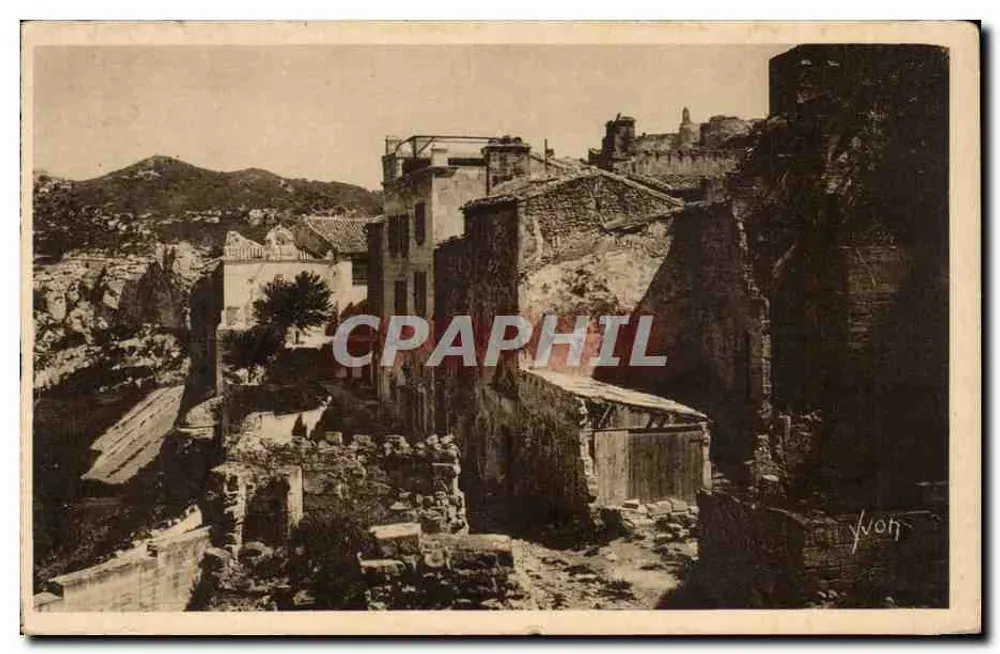 Les Baux (B. du-R.) — Das Tal der Quelle, die römische Straße — Les Éditions d'Art VYGN, Paris - Vorderseite