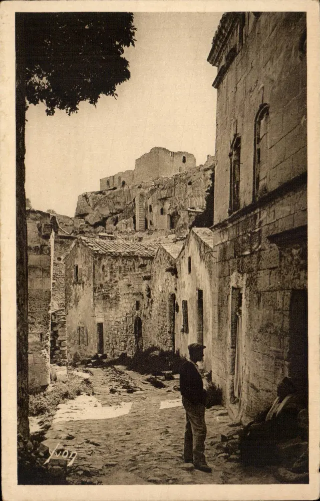 Les Baux-du-Roussillon — Die Straße der Ofen und das Schloss — Yvion - Vorderseite