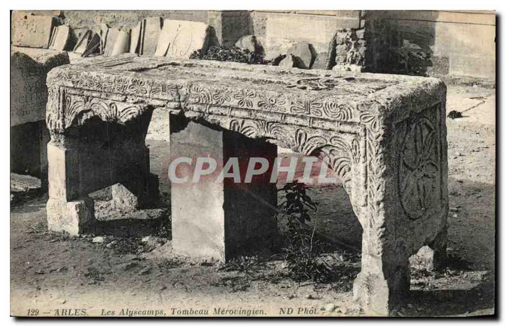 De Alyscamps, Merovingisch graf — Arles — ND Fot. - Voorkant