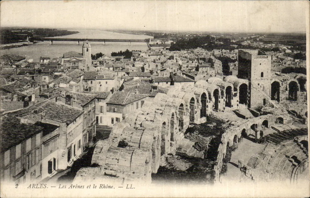 Arles — As Arenas e o Rio Ródano — LL. - Frente