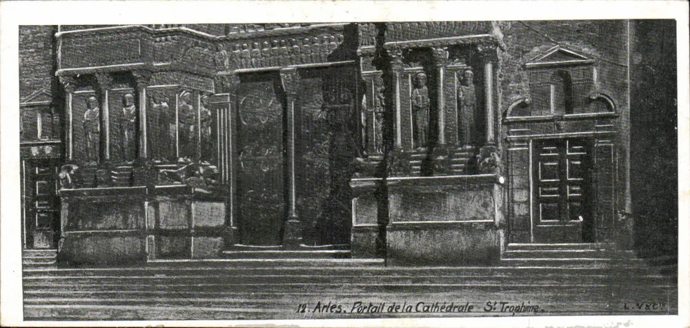 Arles. Portal der Kathedrale Saint-Trophime — L. VRCY - Vorderseite