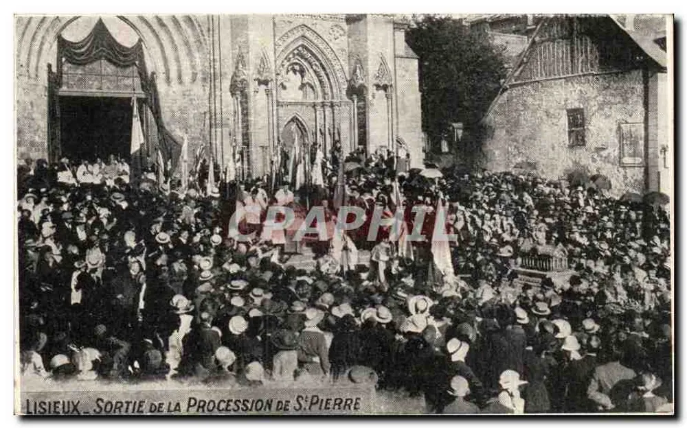 Lisieux — Saída da Procissão de São Pedro — Editor: ? - Frente