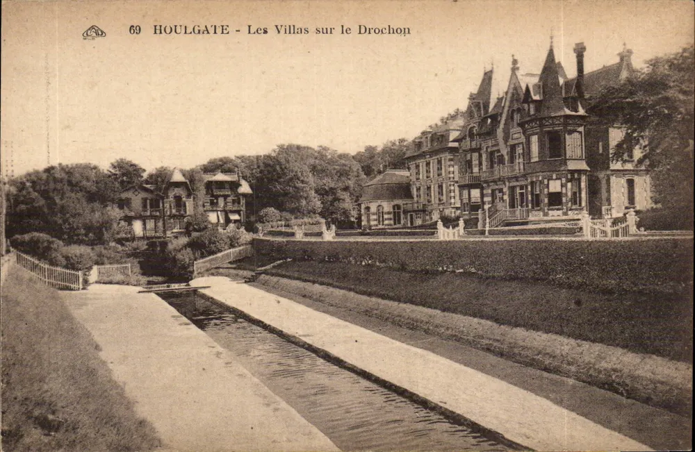 Houlgate - As Villas sobre o Drochon — n° 69 - Frente