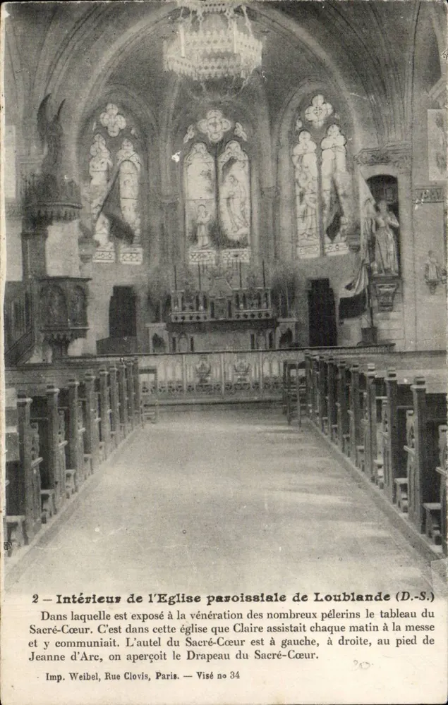 Innenansicht der Pfarrkirche von Loublande (D.-S.) — Bild des Sacred Heart und Flagge der Jeanne d'Arc — Imp. Weibel, Rue Clovis, Paris, Nr. 34 - Vorderseite