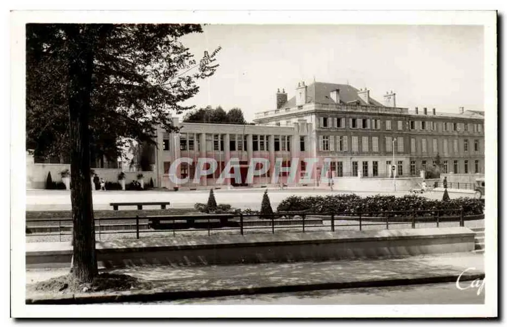 Niort - A Postagem e o Square — Réal Photos - Strasbourg - Frente
