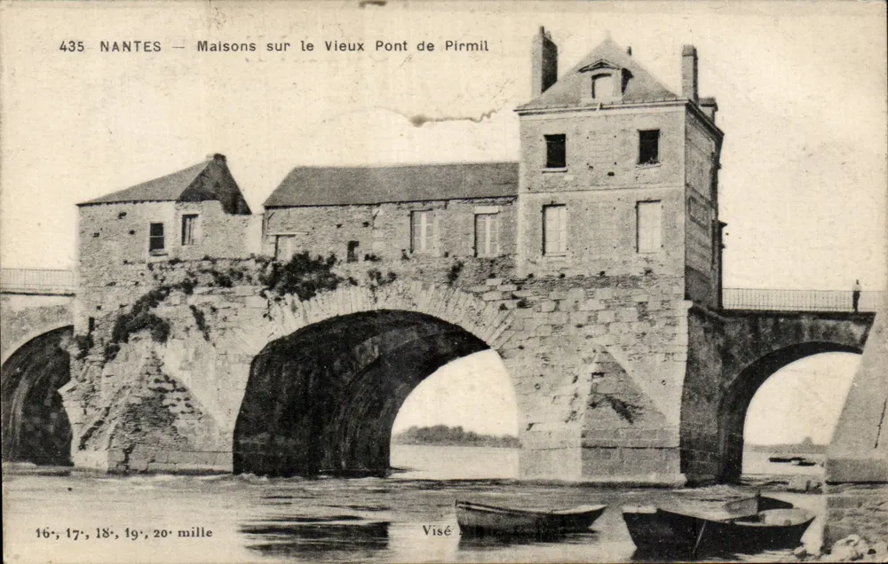 NANTES — Häuser am alten Brücke von Pirmil — gestempelt - Vorderseite