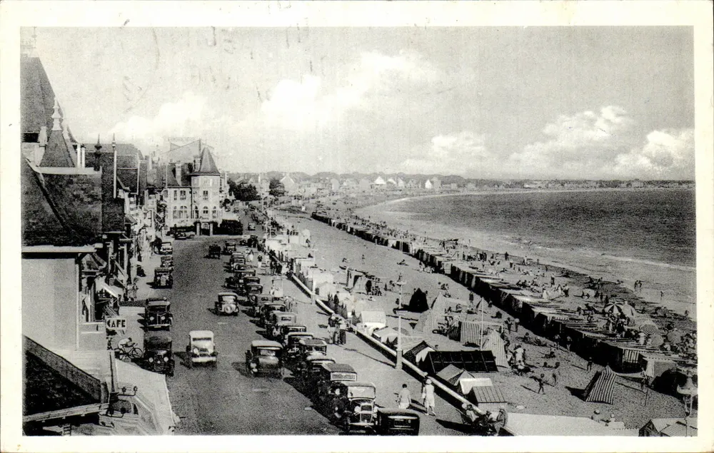 La Baule — Blick Richtung Pornichet vom Hotel Adriana — C° des Arts Photomécaniques, Paris - Vorderseite