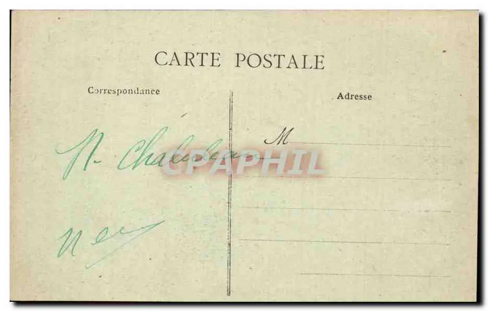 Châteaubriant (Loire-Inf.) — Gipfel der Türme des Schlosses und die Courtine, die sie mit dem Dorjon verbindet. Diese beiden Türme wurden unter Henri IV, etwa 1598, nach den Kriegen der Liga zerstört. - Rückseite