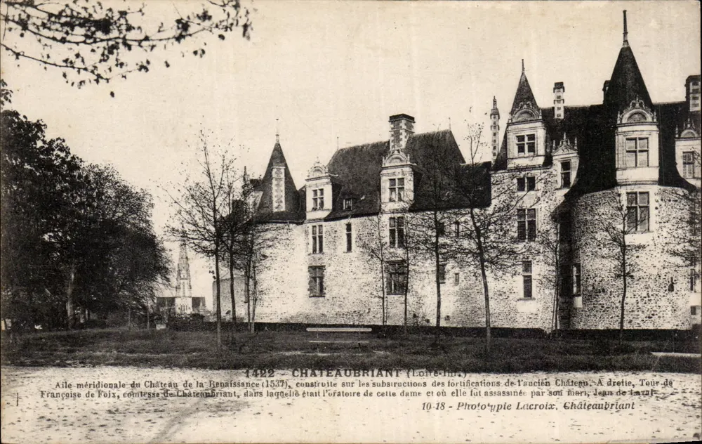 Aile meridional do Castelo da Renascença (1537) — Châteaubriant (Loire-Inf.) — Photo-type Lacroix, Châteaubriant - Frente