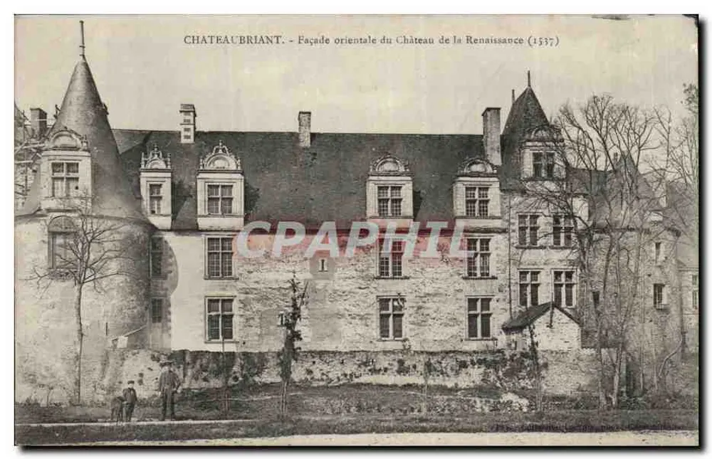 Châteaubriant - Ostrige der Renaissance-Burg (1537) - Vorderseite