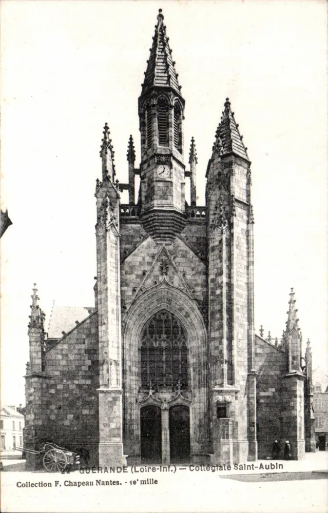 Guerande (Loire-Inf.) — Colegiata de São Aubin - Frente