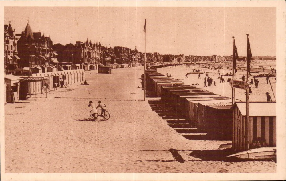 La Baule — Vista geral da praia — Editor Neurdein, n° I24 - Frente