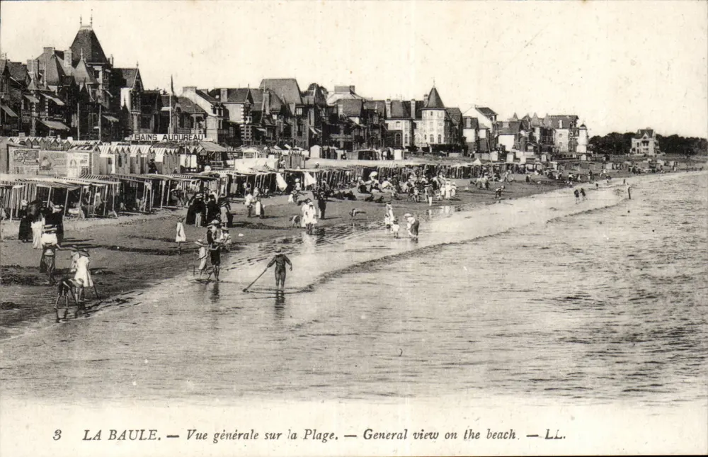 LA BAULE — Visão geral da Praia — LL. — BAINS AUDUREAU - Frente