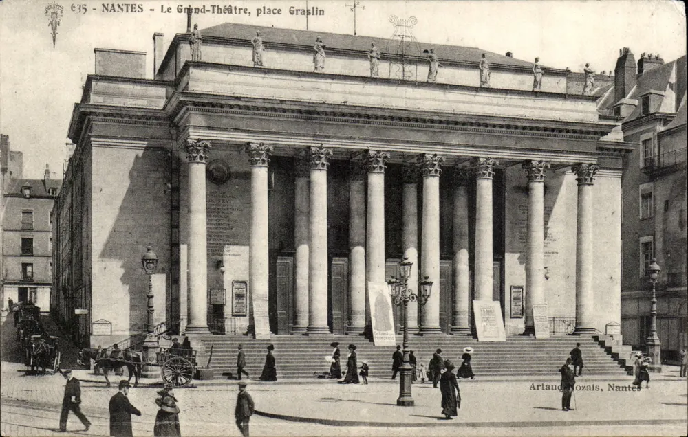 NANTES - Das Grand-Théâtre, Place Graslin — Artaud & Nozais, Nantes, Nr. 635 - Vorderseite