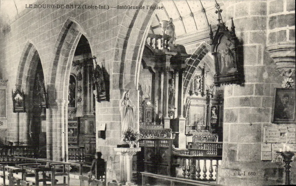 Le Bourg-de-Batz (Loire-Inf.) — Interior da igreja — Marcel & Cie, L-1 680 - Frente