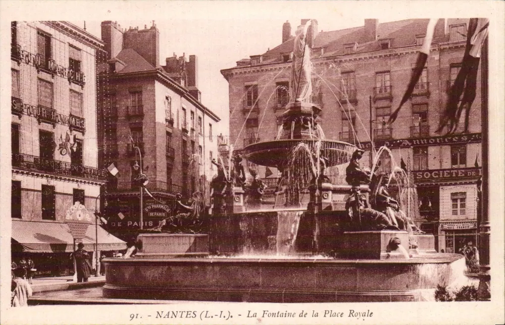 Nantes (L.-I.) - Die Fontaine de la Place Royale — J. Nozais, Verlag - Vorderseite