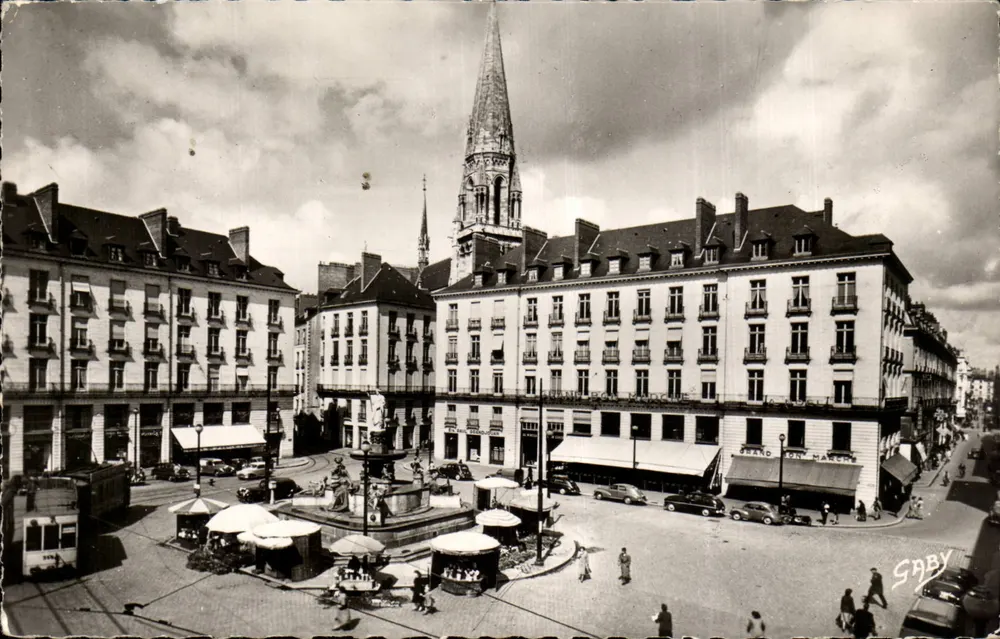 Praça Real — Nantes — Edições Gaby - Frente