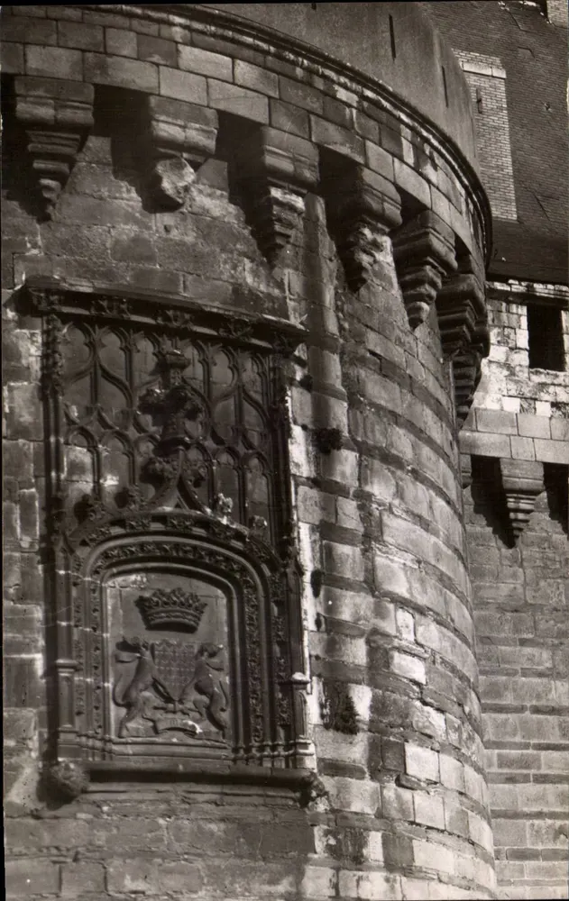 O Castelo dos Duques da Bretanha — Nantes — As Armas dos Duques da Bretanha - Frente