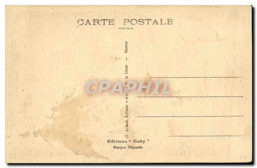 Clisson (Loire-Inf.) — O donjon, vista interna (século XIV) — Gaby - Verso