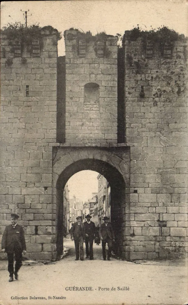 Guérande - Porta de Saillé — Coleção Delaveau, St-Nazaire - Frente