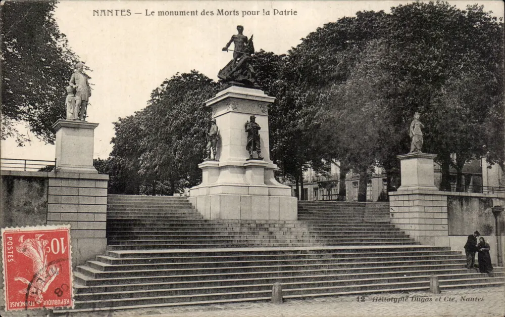 NANTES — Denkmal für die Toten für das Vaterland — Héliotypie Dugas et Cie, Nantes - Vorderseite
