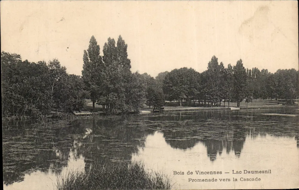 Bois de Vincennes — Lac Daumesnil — Promenade vers la Cascade - Vorderseite