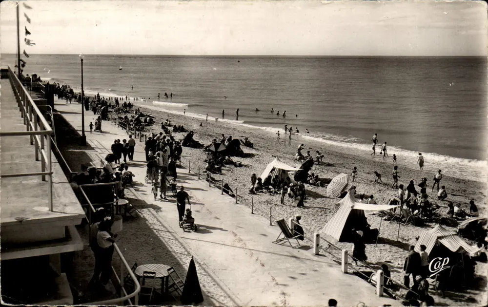 LUC-sur-MER — A Promenade e a Praia — Cie des Arts Photomécaniques, Paris - Frente