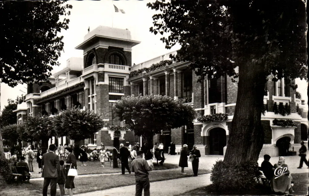 Deauville-Rennplatz — Eingang — 11. Compagnie der Photomechanischen Künste - Vorderseite