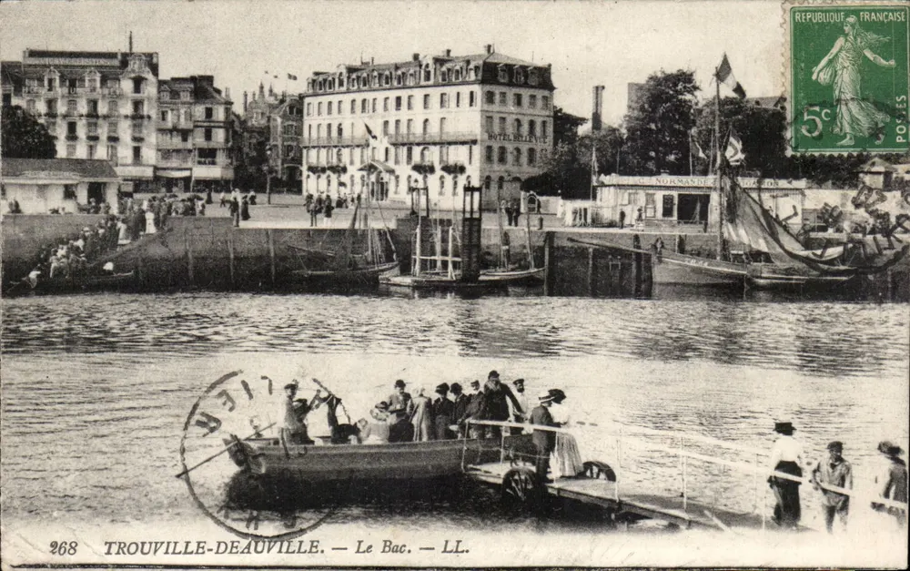 Trouville-Deauville — Der Fährschiff — LL. — n°268 - Vorderseite