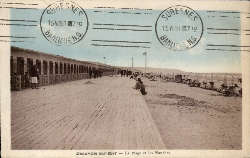 Deauville-sur-Mer — A Praia e as Planchas — Editor Banlieue N.O. - Frente