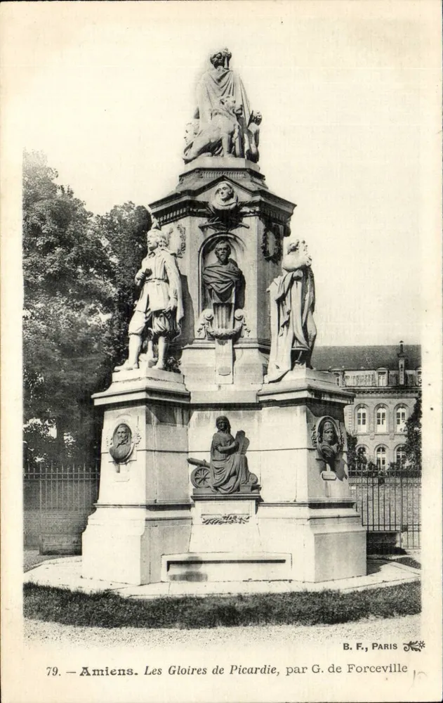 Amiens. As Glórias da Picardia, por G. de Forceville — B.F., Paris, n°79 - Frente