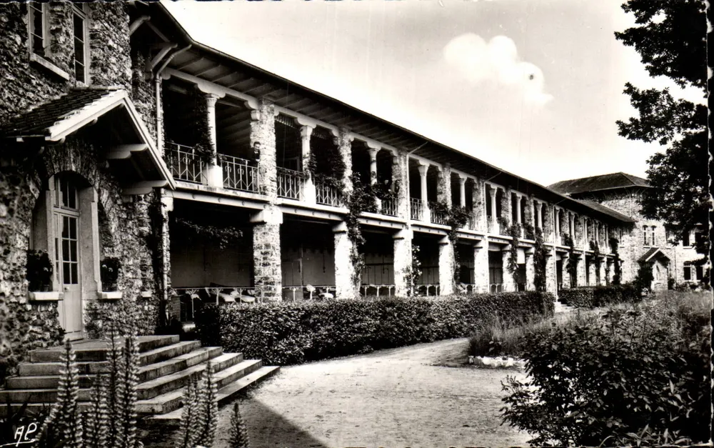 Bligny (S.-et-O.) — Galerias Despeaux — Ed. d'Art A.P. Bligny - Frente